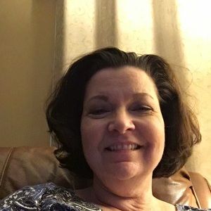 Meet your Posher, Carolyn